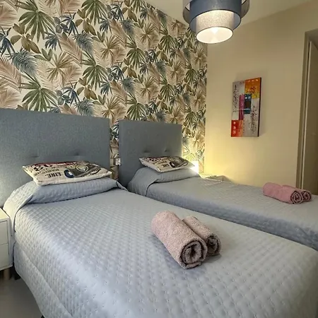Seabreeze Apartment *